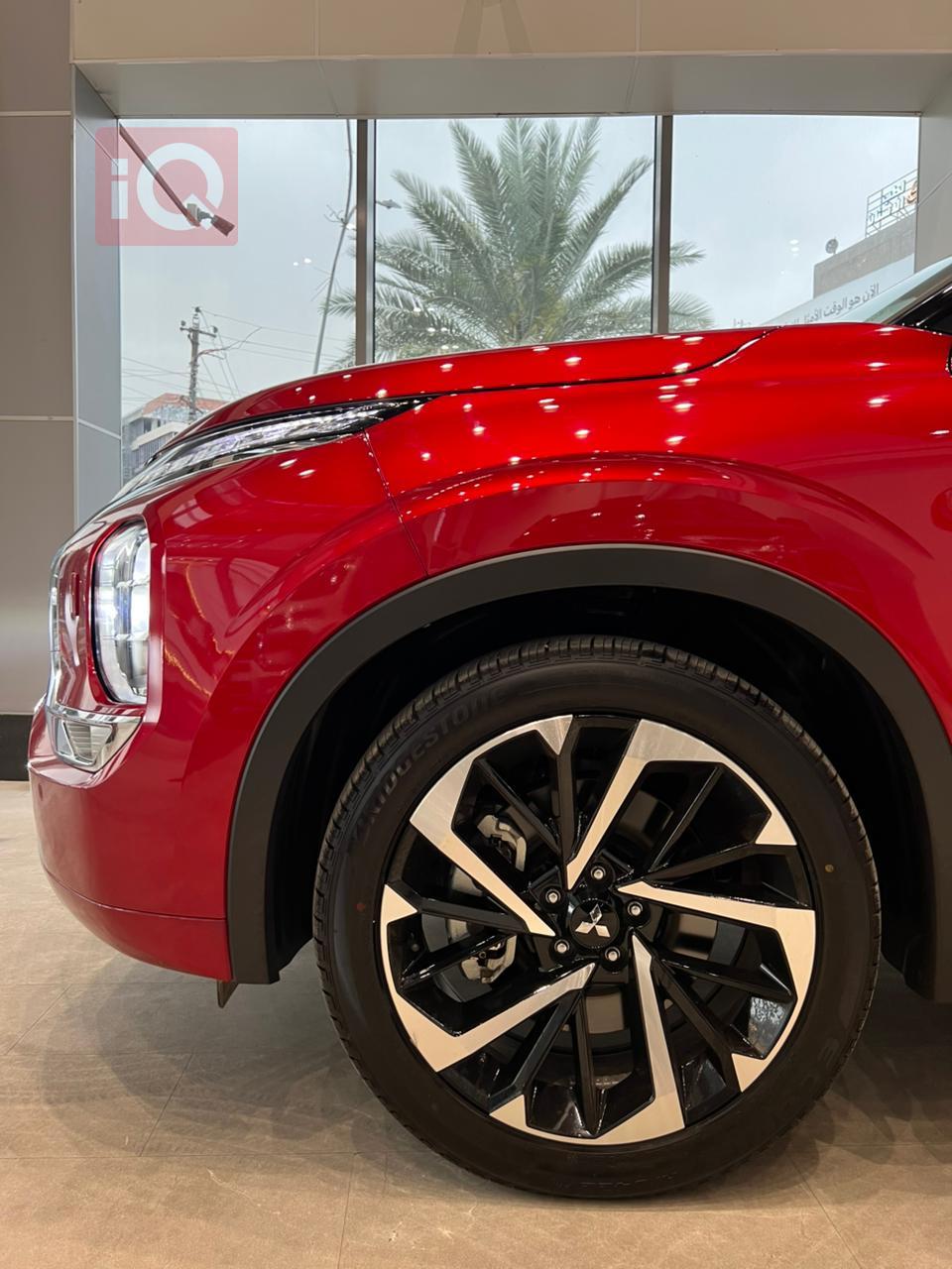 ميتسوبيشي اوتلاندر